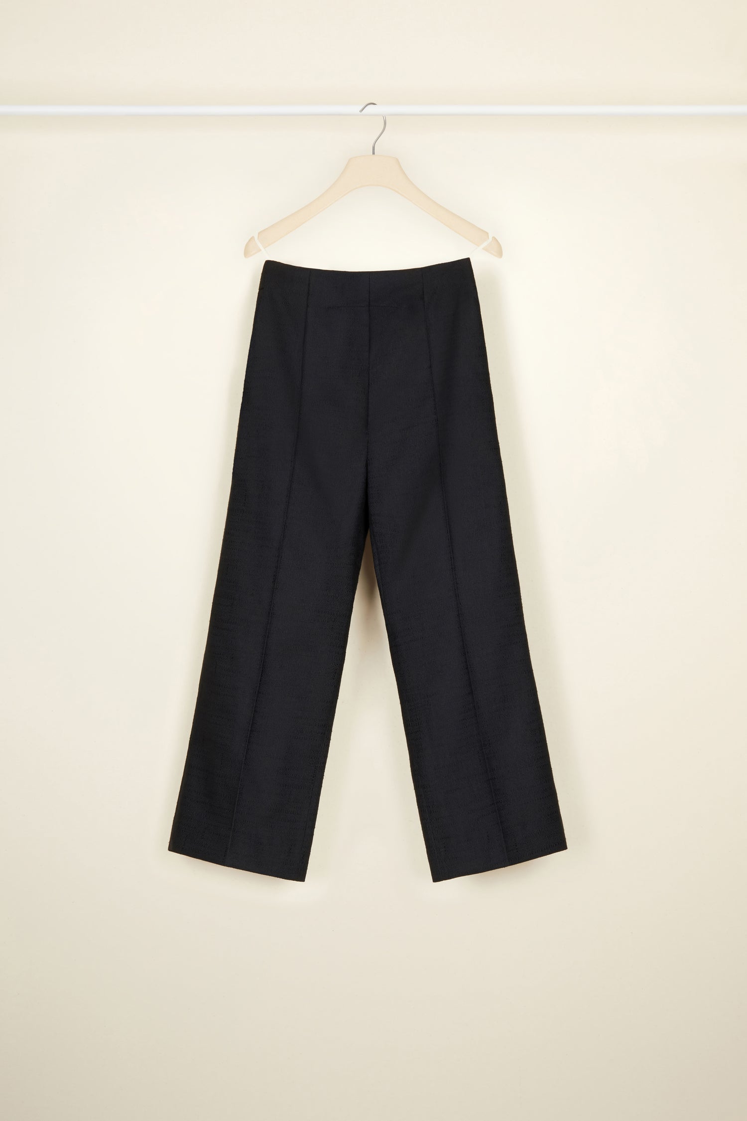 Patou A21TR0010088999B pantalon tweed noir court