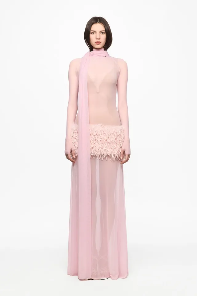 ATU Body Couture robe maxi rose plumes manches longues S