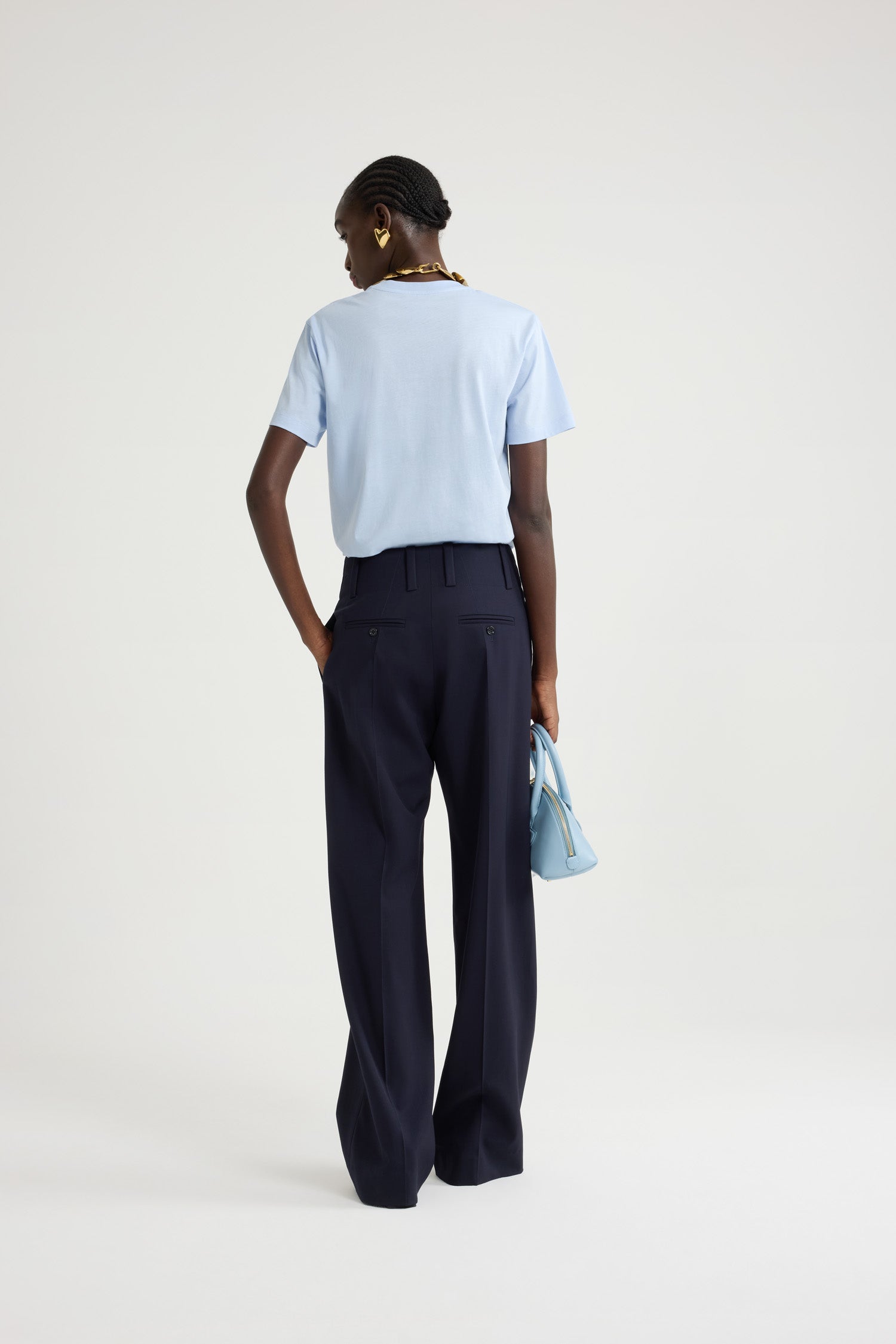 Patou JE1369999637B t-shirt coton bio bleu skylight logo