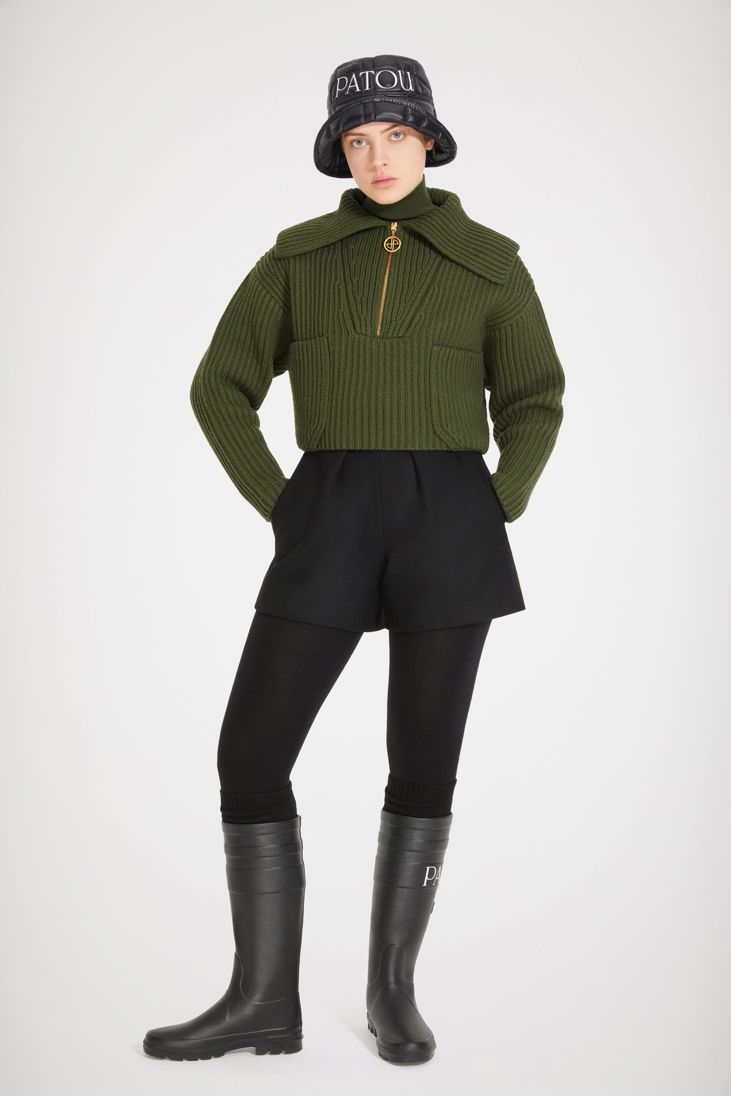 Patou H22KN0908055 pull laine kaki col zippé