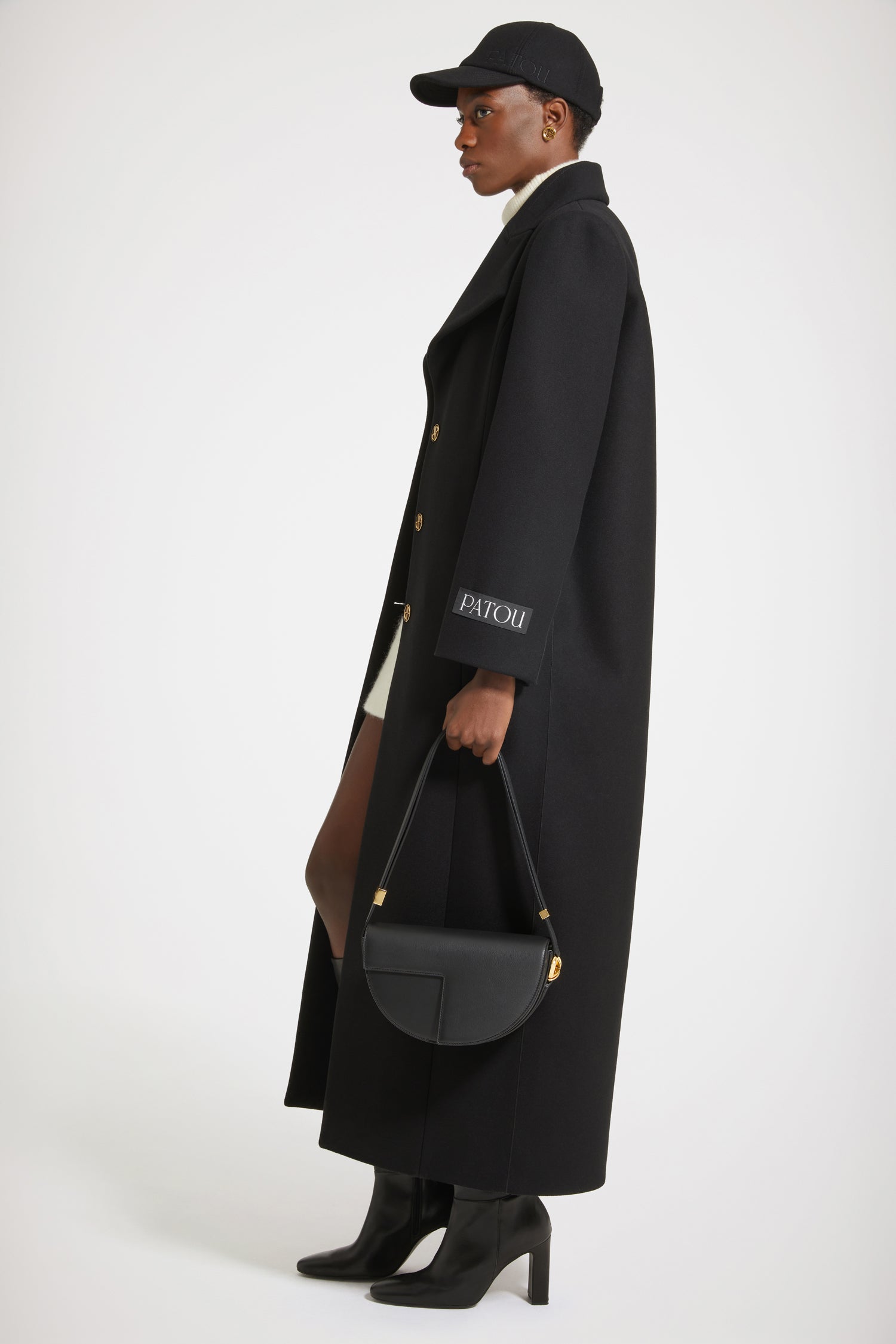 Patou Coats CO017 manteau long noir laine