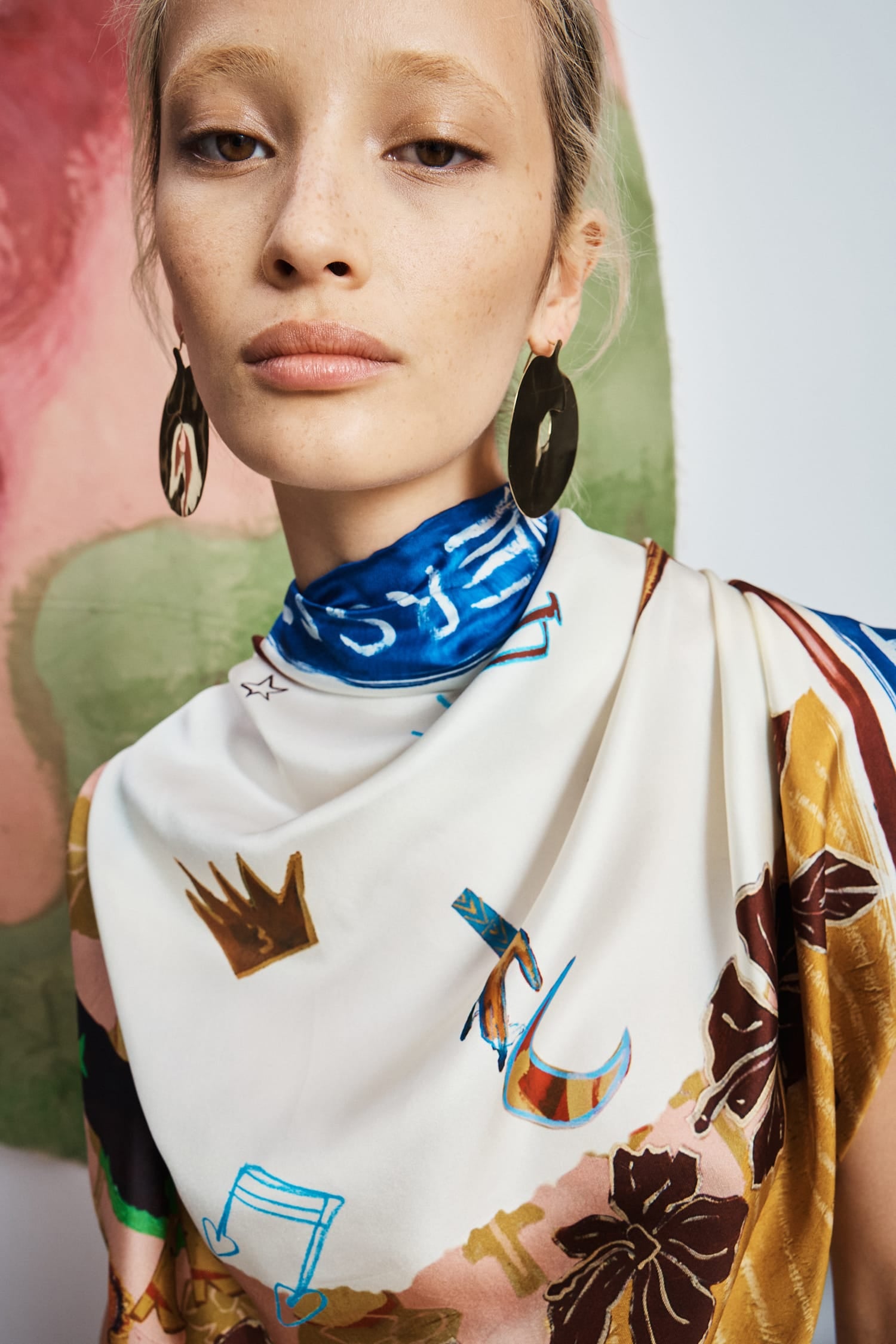 Alemäis Tangible Love Foulard carré soie imprimé