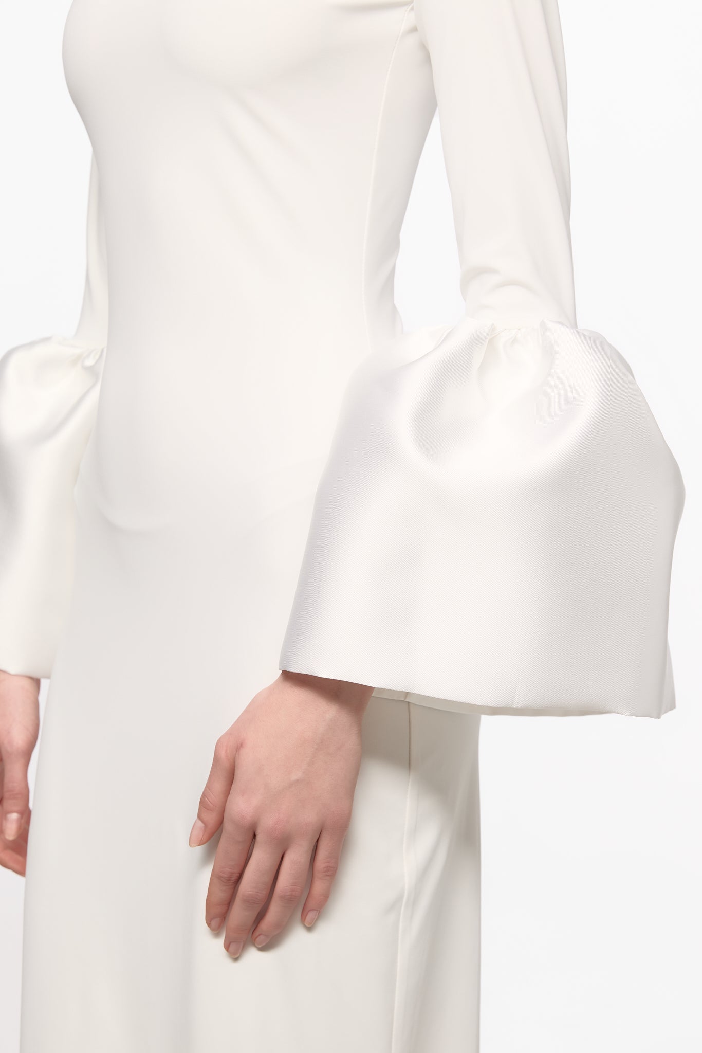 ATU Body Couture Midi robe midi blanche manches cloche S