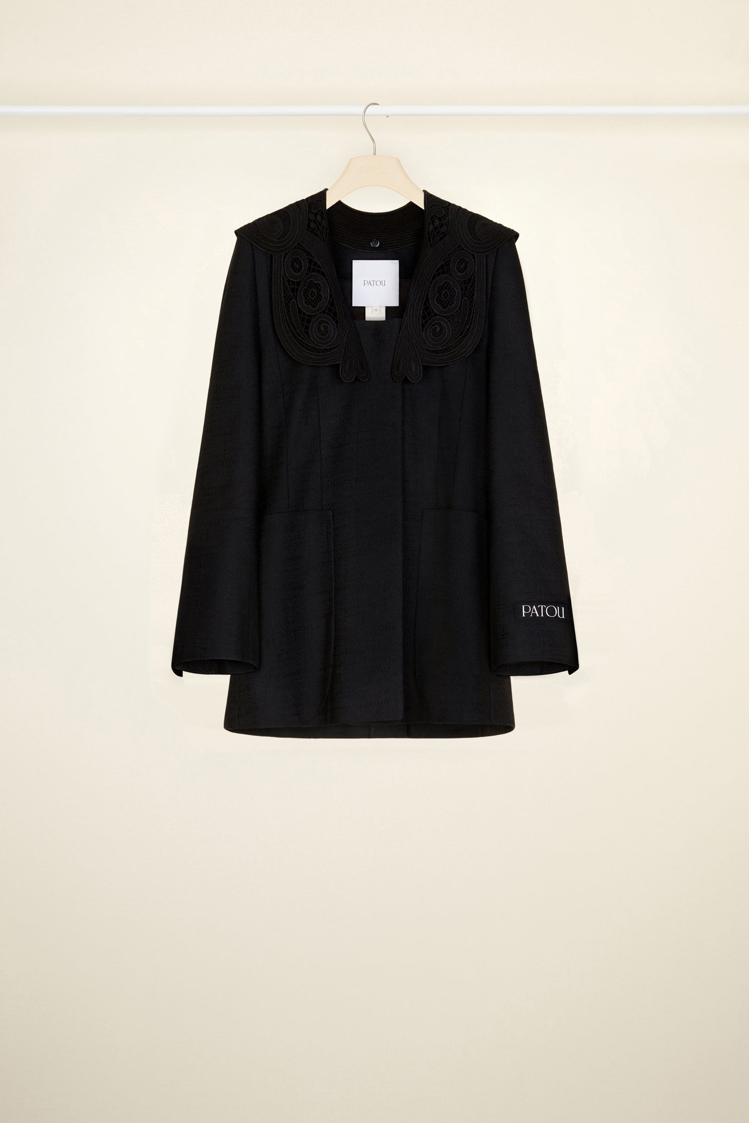 Patou JA019 veste tweed noire taille 34 guipure