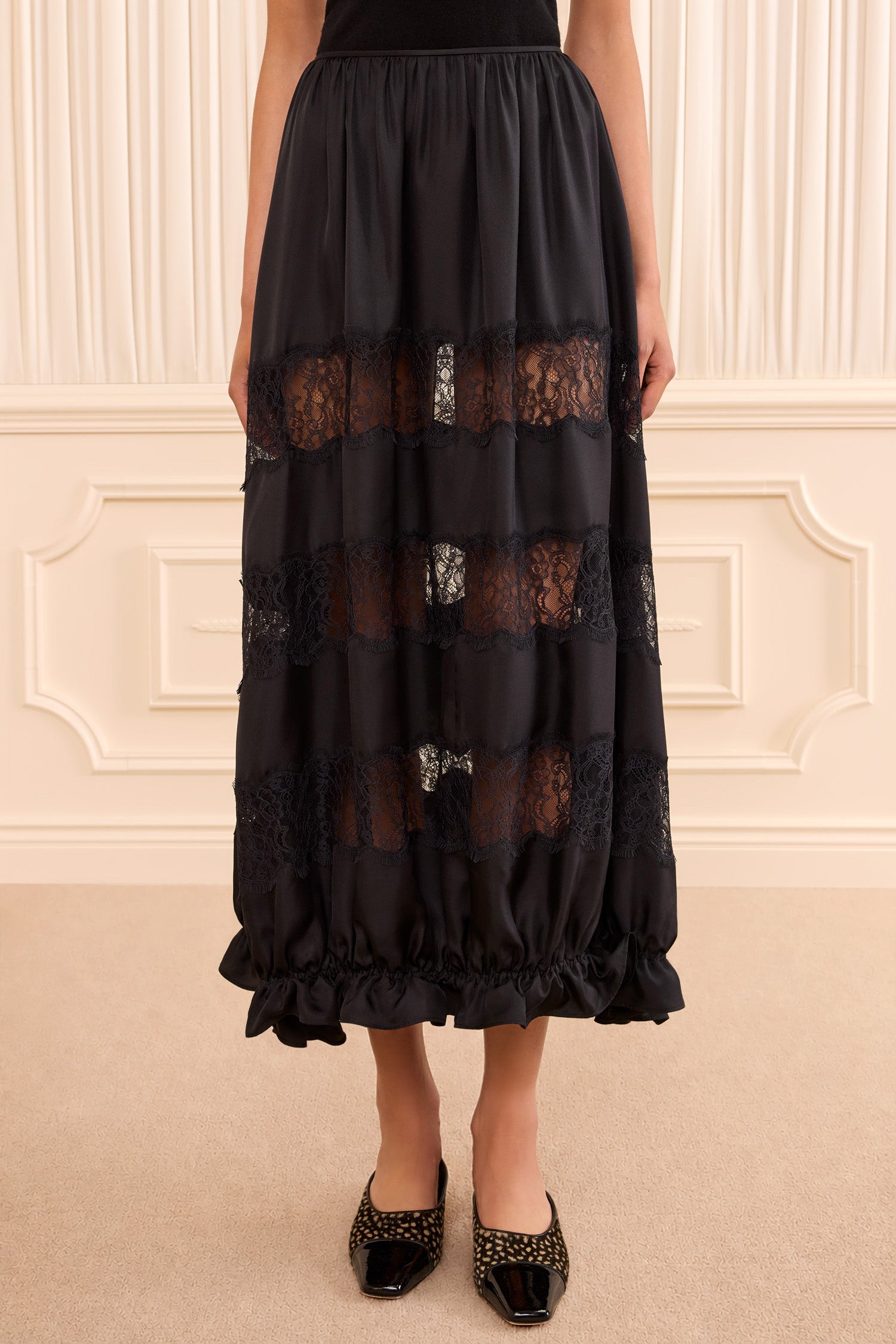 Ulla Johnson Chantal jupe midi Noir soie dentelle