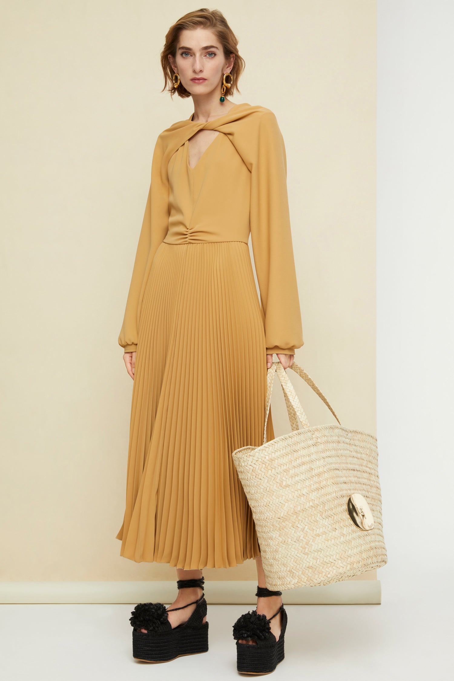 Patou Pompom espadrilles compensées noires jute