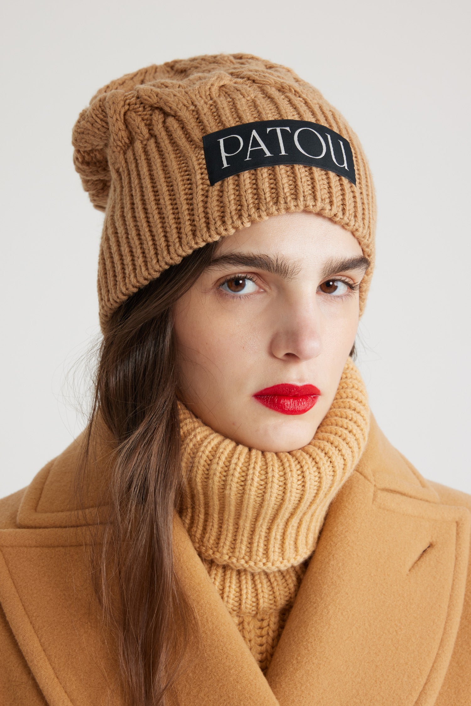 Patou Bonnet H24AC0828075112C Marron Laine