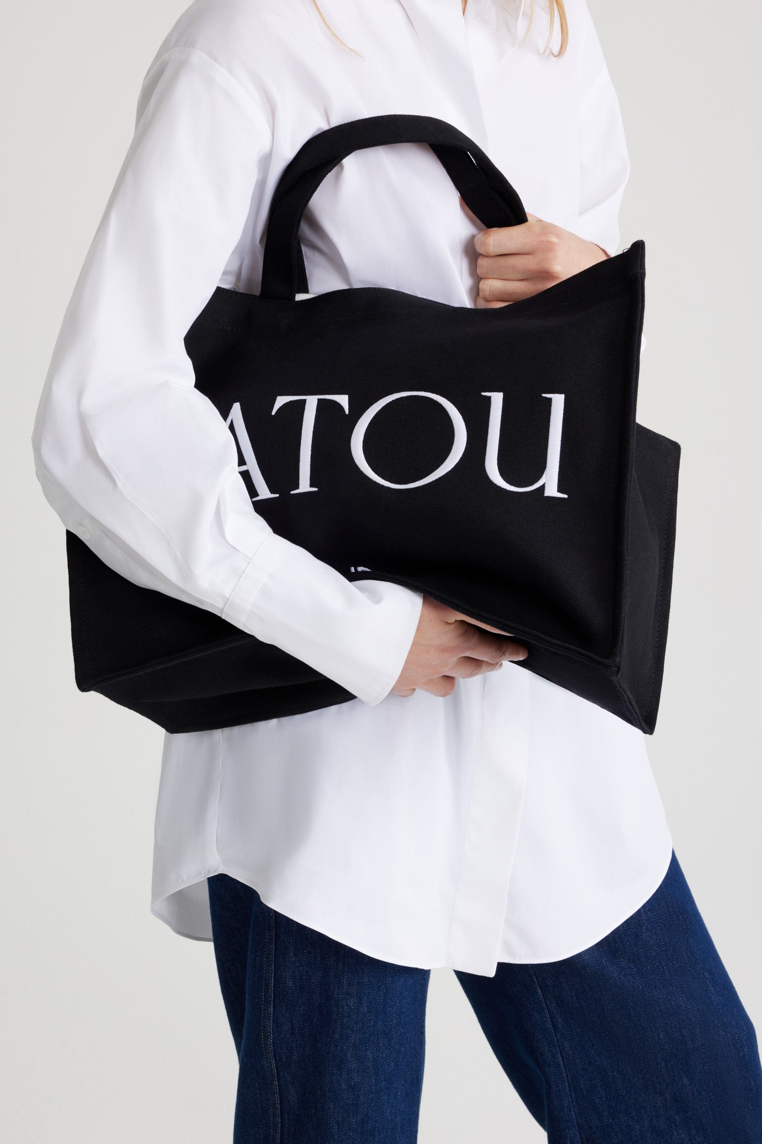 Patou P24AC0450076999B tote noir toile coton
