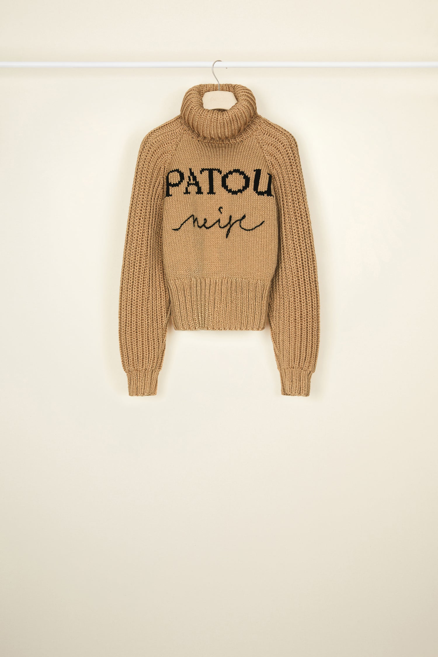 Patou KN082 pull châtaigne laine mérinos col roulé