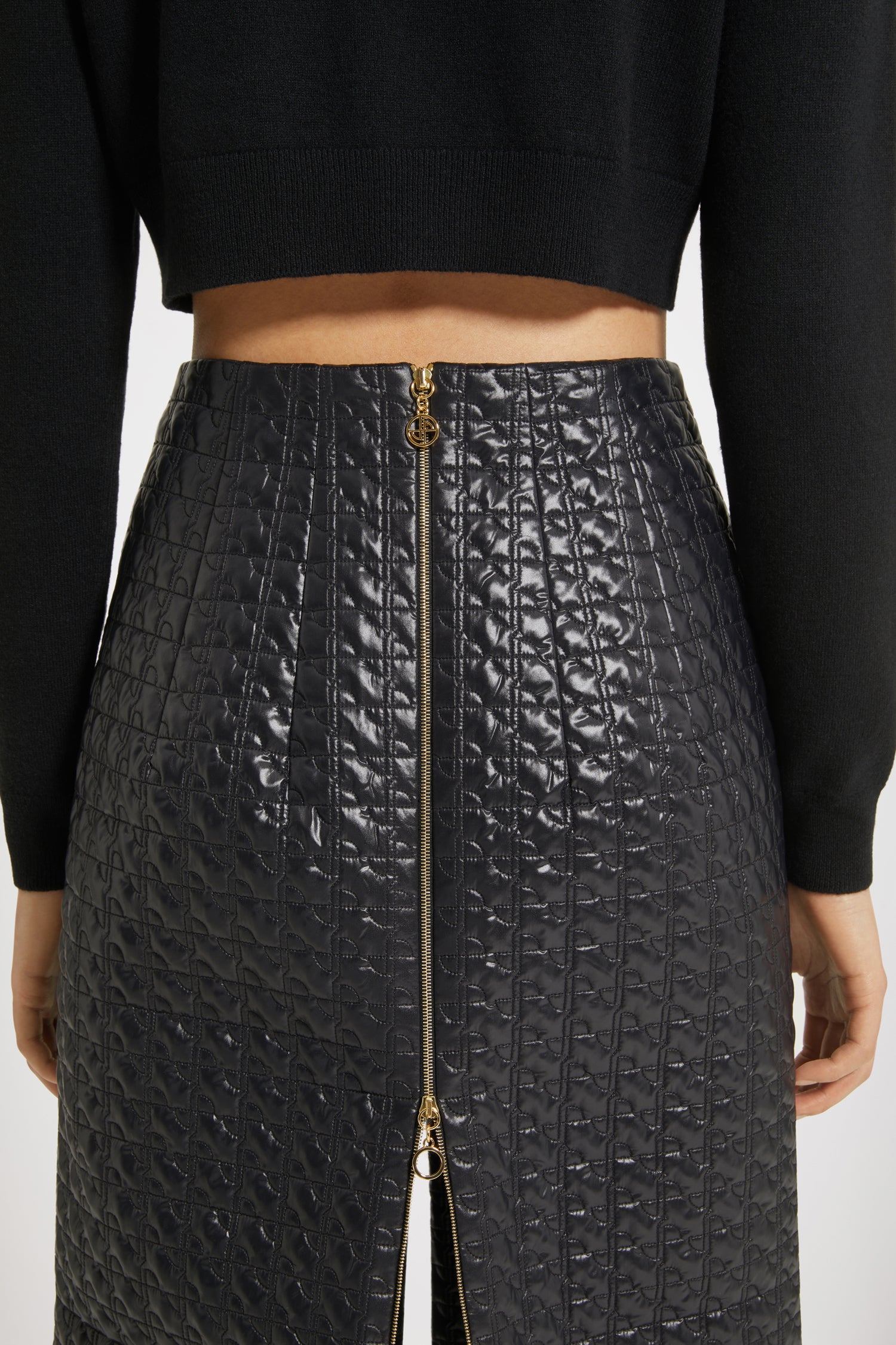 Patou H23SK0450123994B jupe crayon midi noire matelassée fendue