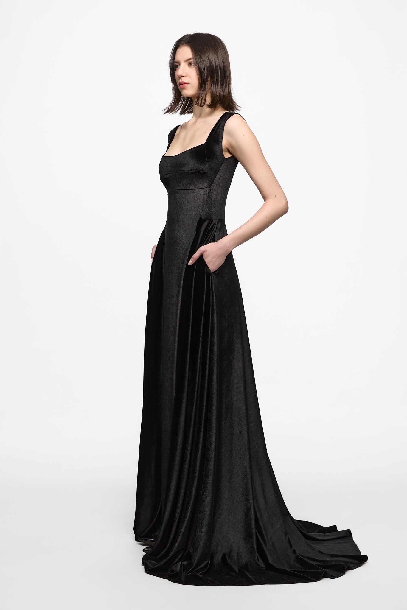 ATU Body Couture robe longue velours noir dos ouvert