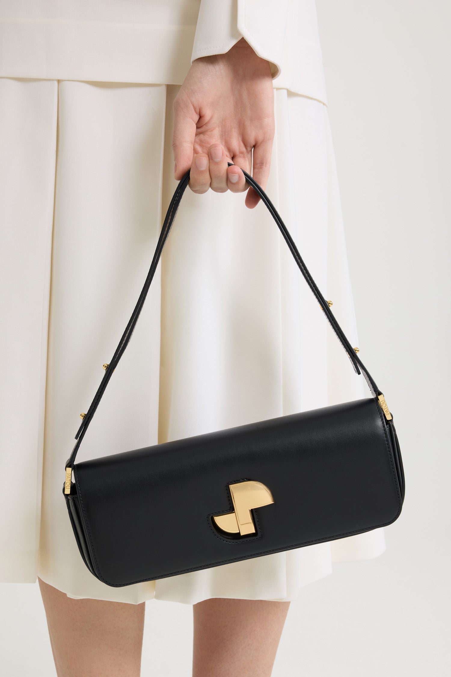 Patou Bags sac Le Lock BA020 cuir noir