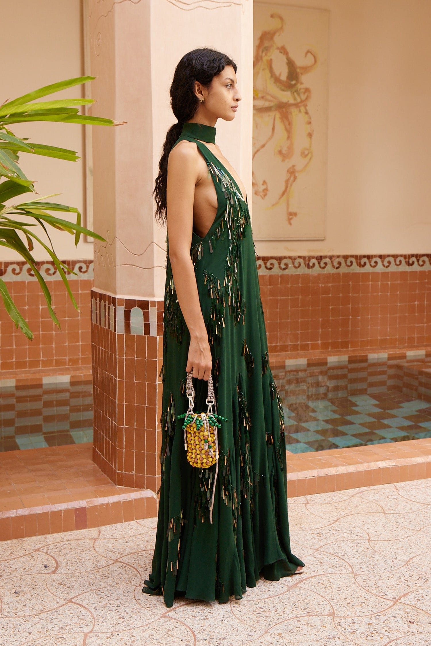 Alemais Ophira Sequin Gown robe sequins sans manches