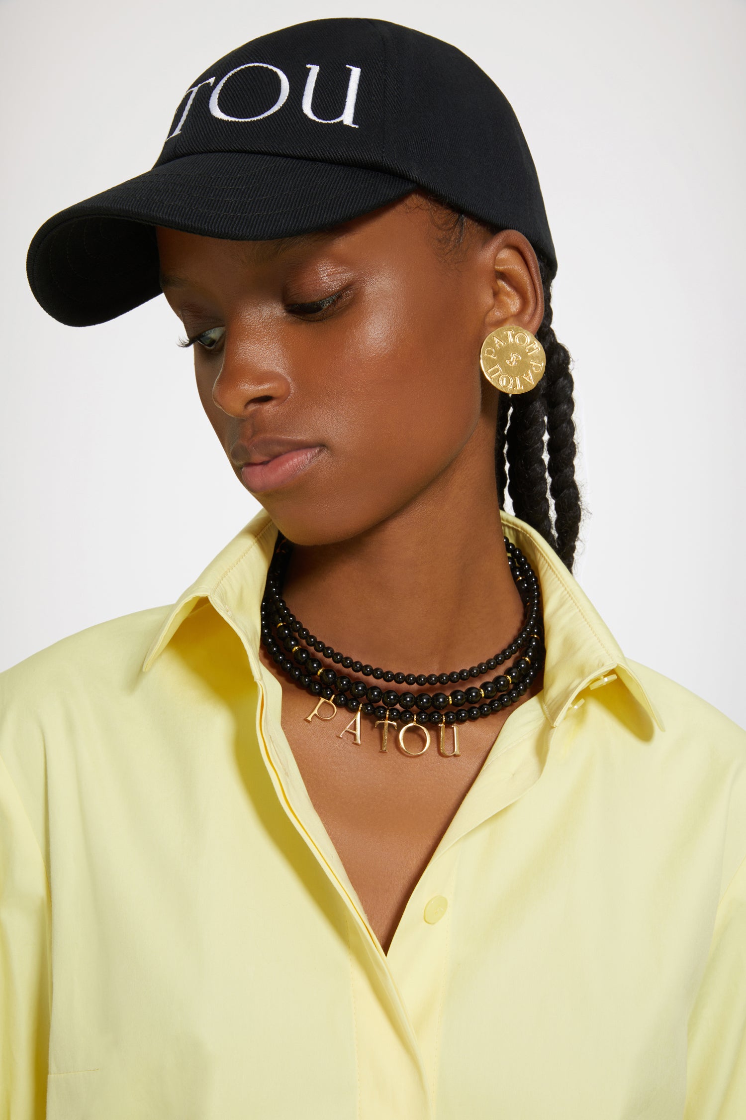 Patou JW101 collier noir perles verre lettres dorées