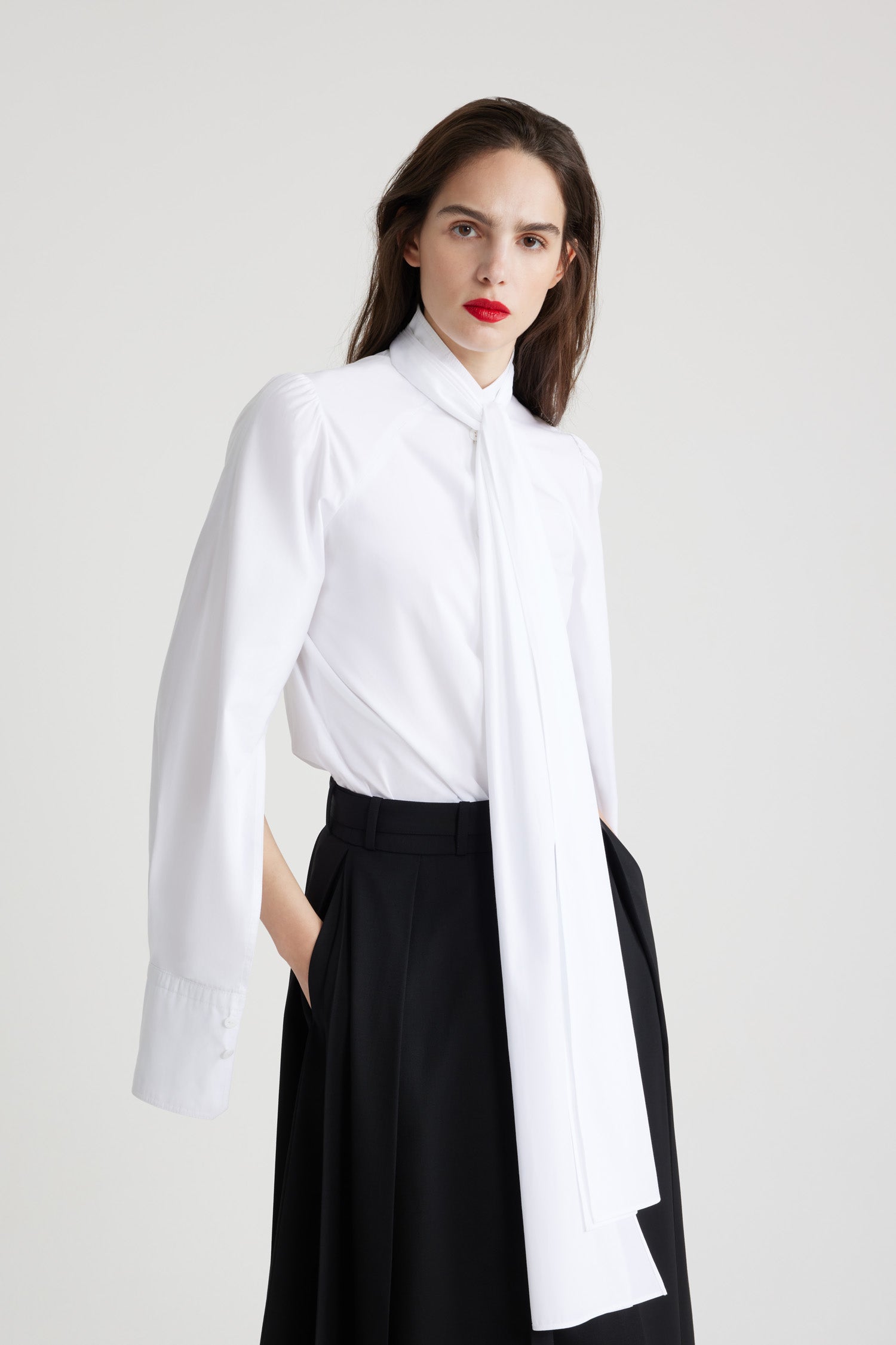 Patou H24BL0340017001W blouse blanche coton bio lavallière