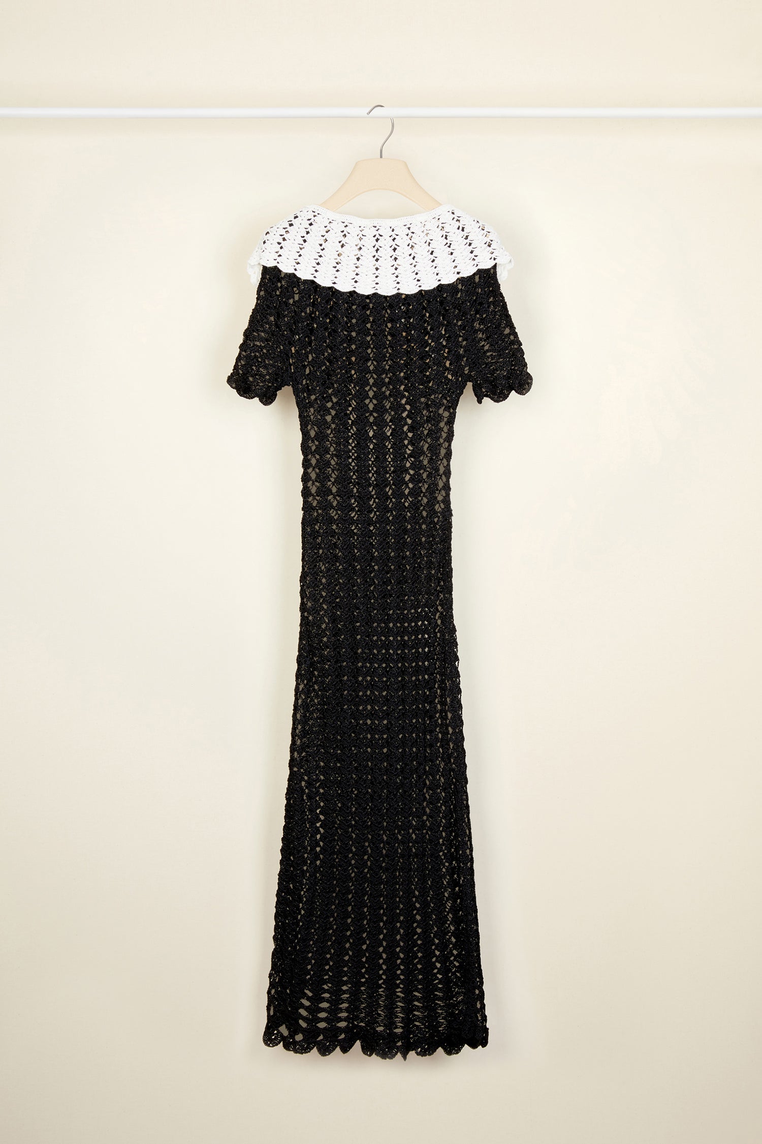 Patou KN024 robe maxi noire crochet bicolore
