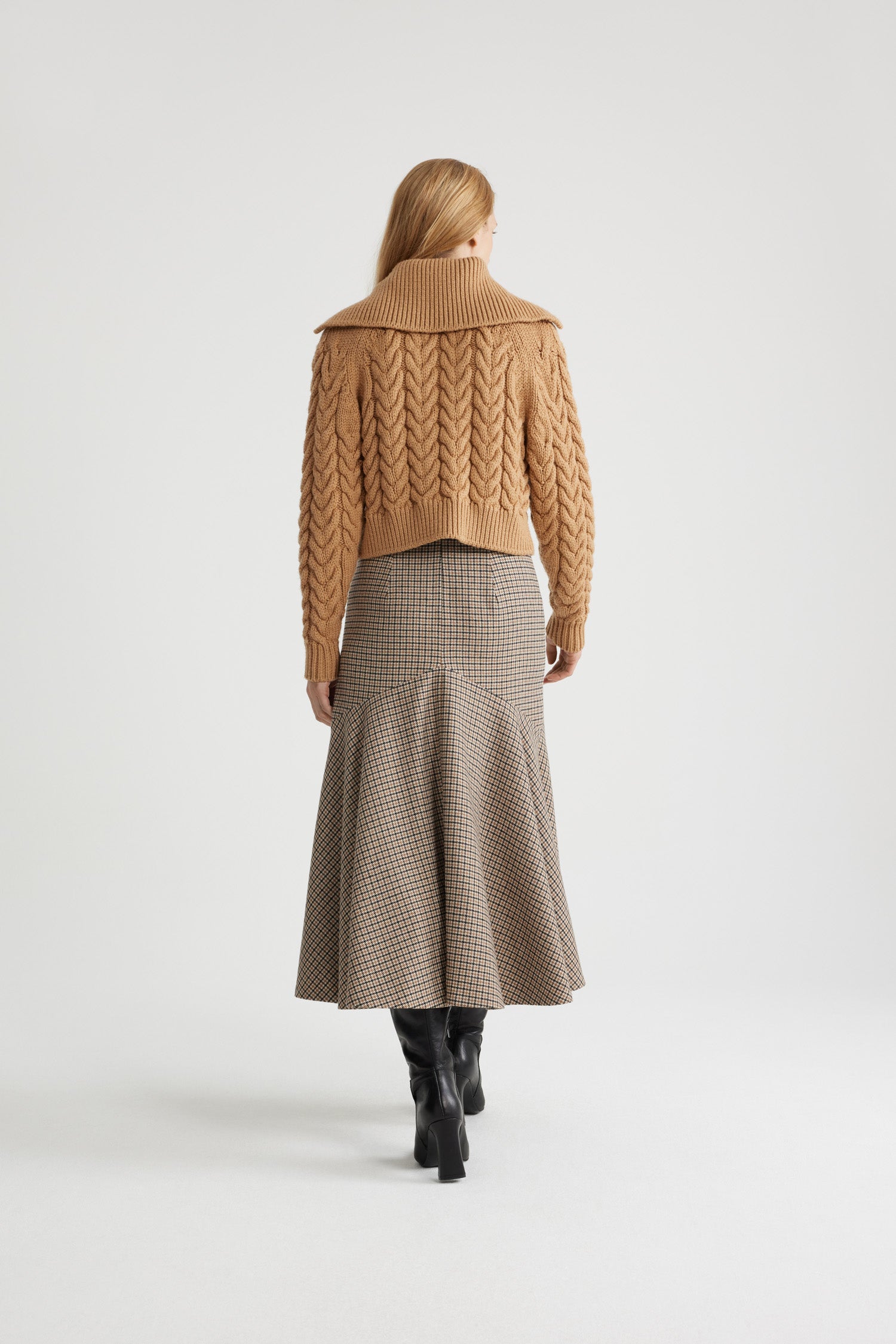 Patou KN199 pull torsadé Chestnut laine