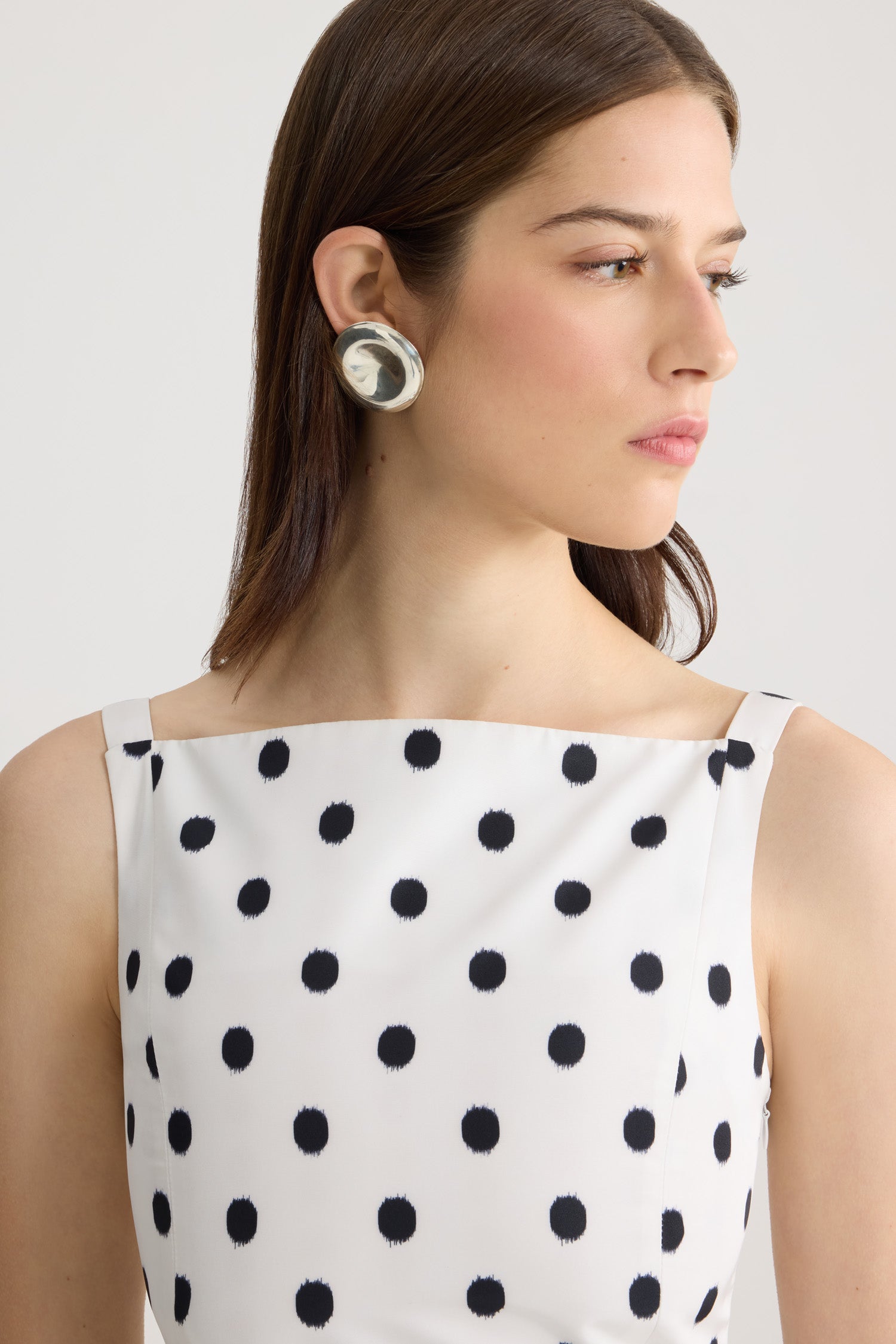 Patou P26DR24902455964 robe fourreau midi blanche pois bleus
