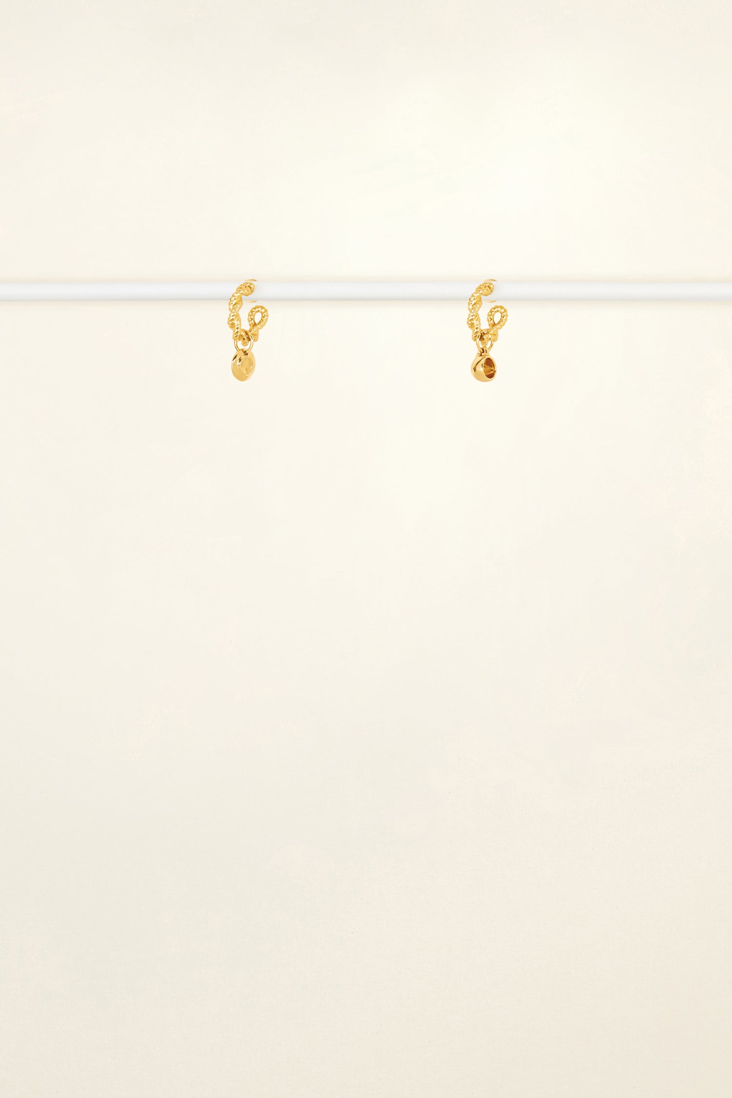 Patou Jewellery JW085 boucles tasse dorées TU laiton