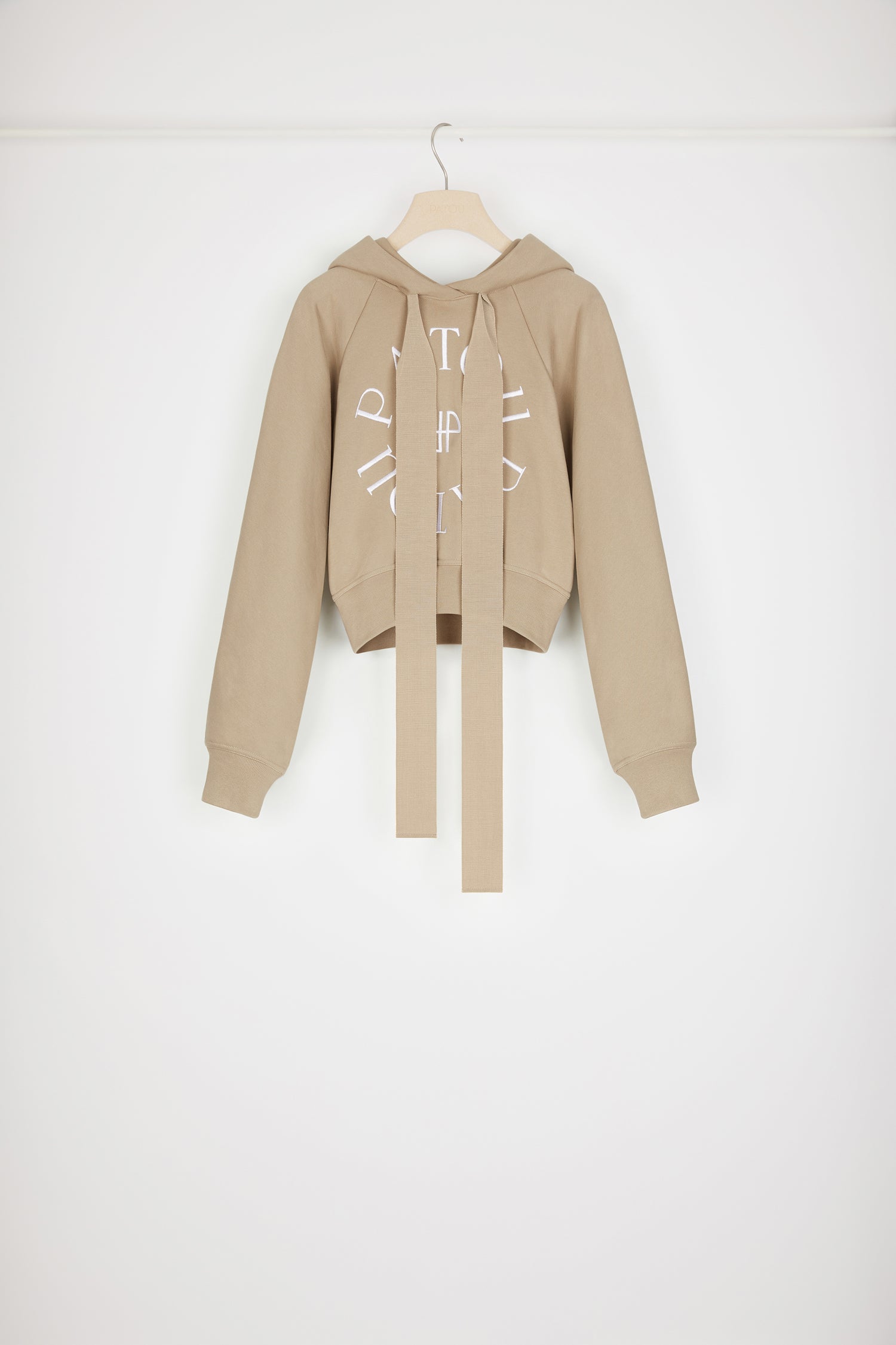 Patou JE069 sweat à capuche cropped Parchment beige coton bio