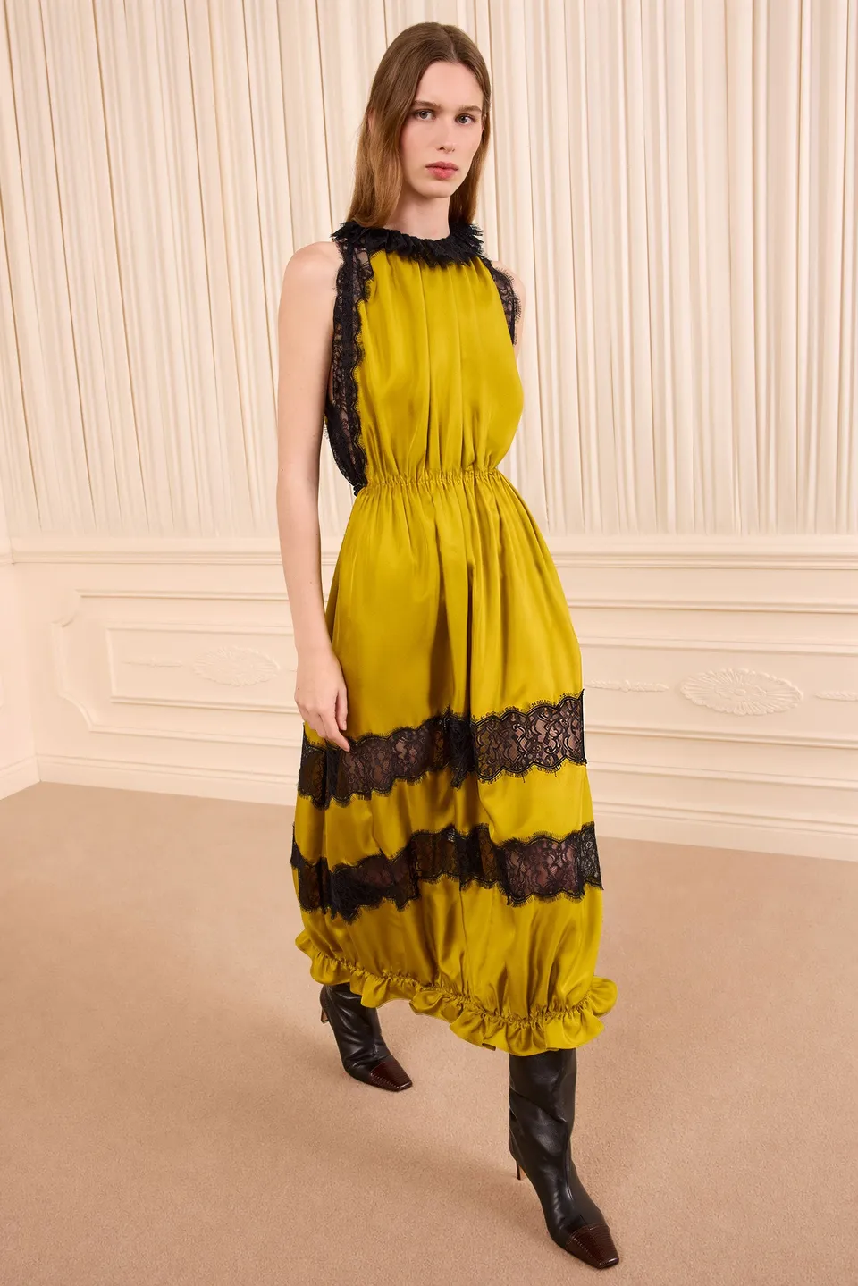 Ulla Johnson Alix Citrine robe midi soie dentelle