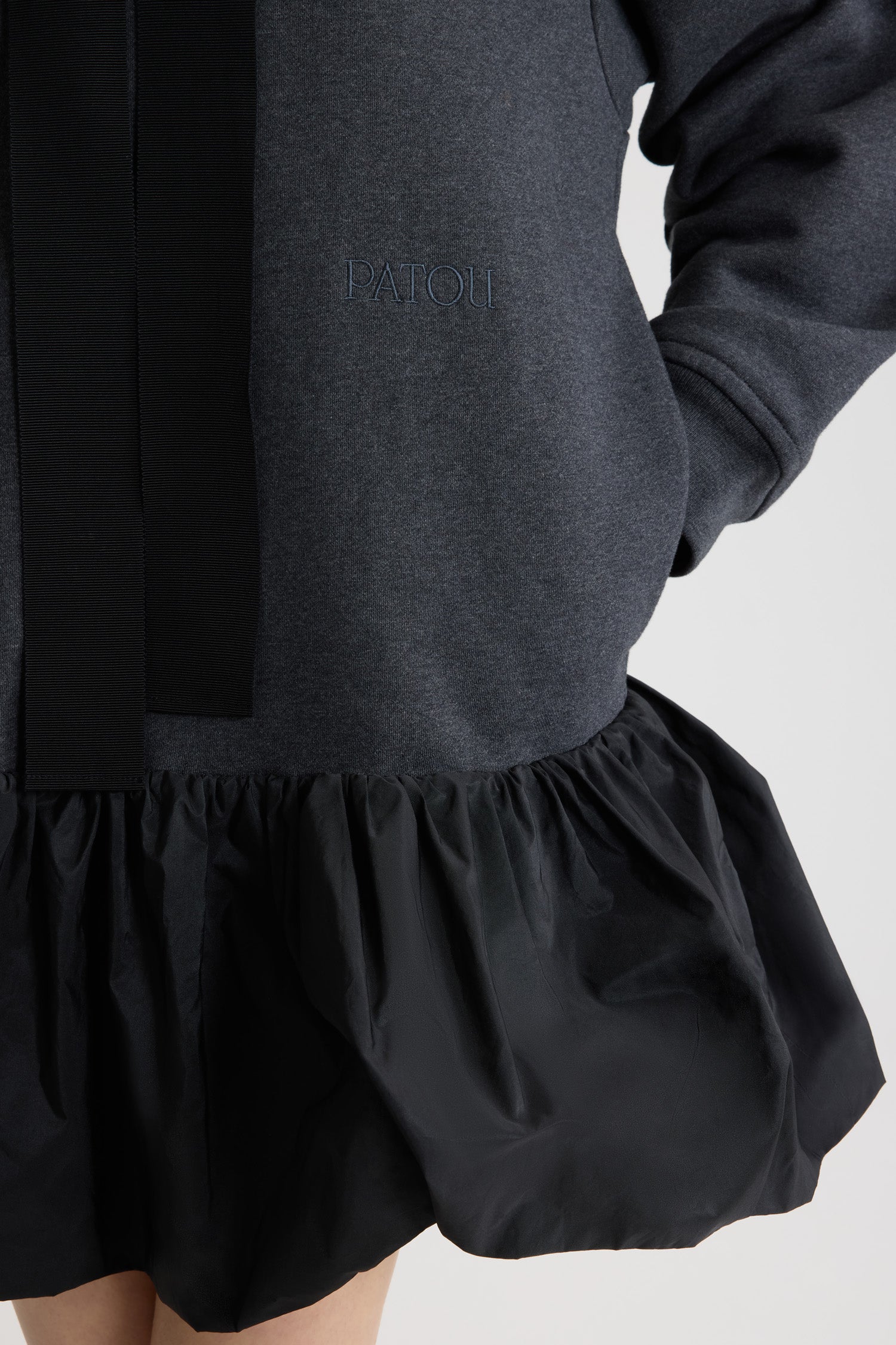 Patou H25JE1979995964G robe hoodie Mercury coton bio volant