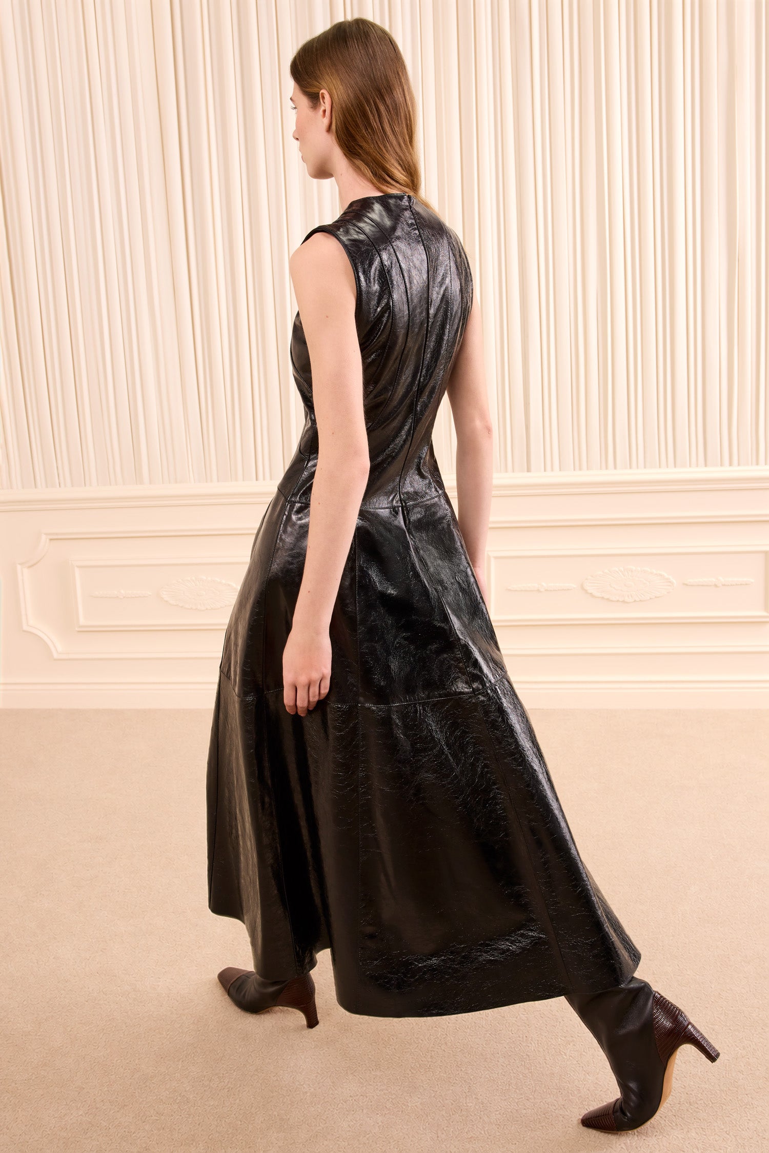 Ulla Johnson Juliette robe cuir midi noir sans manches