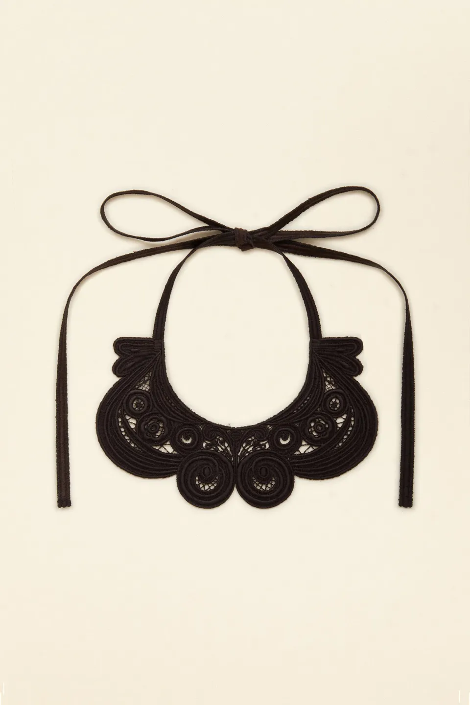 Patou Jewellery AC018 collier guipure floral havana TU