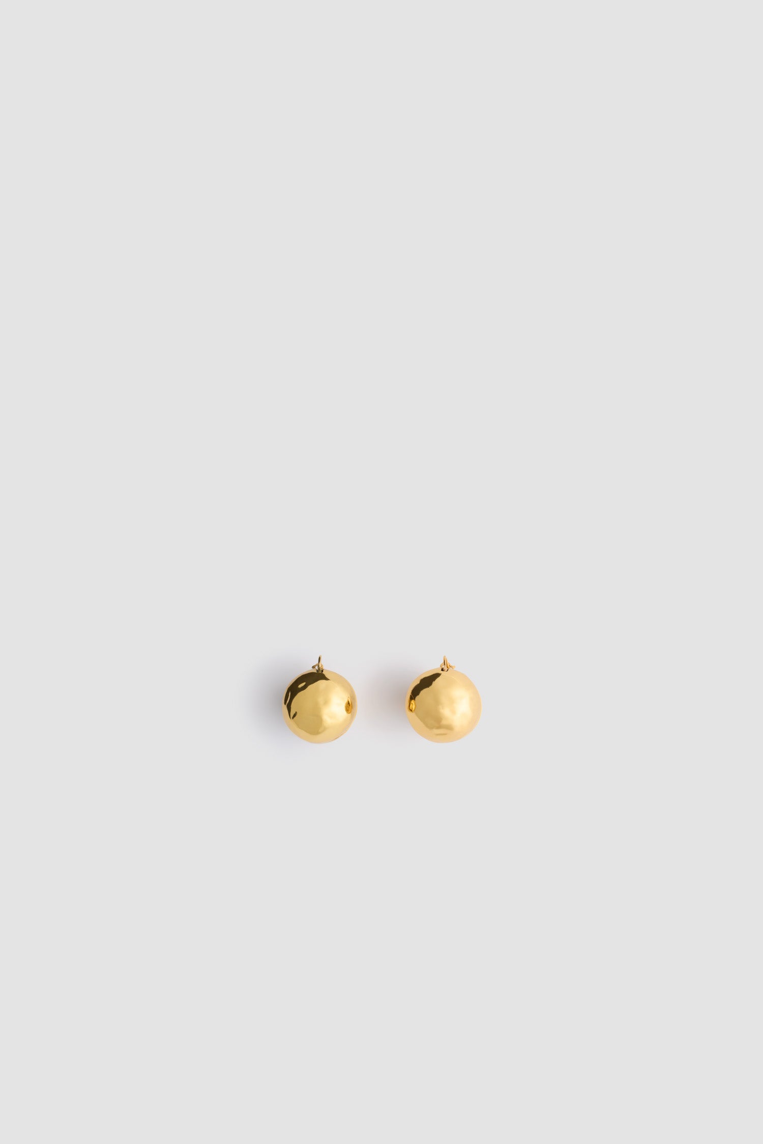 Patou JW129 boucles d’oreilles sphère doré