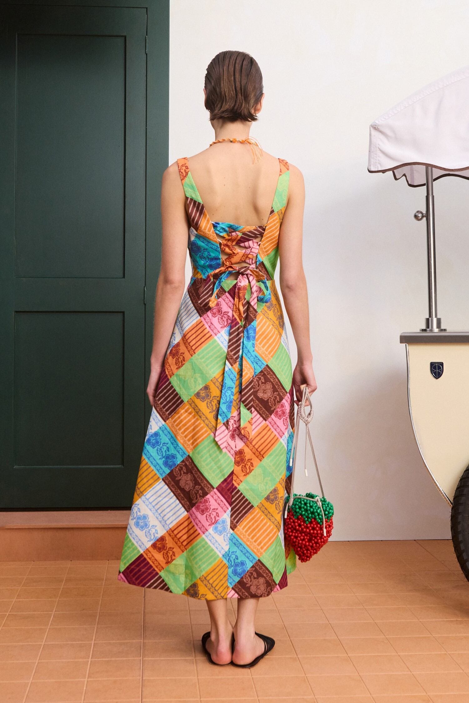 Alemaïs Kaleidoscope robe midi lin floral dos lacé