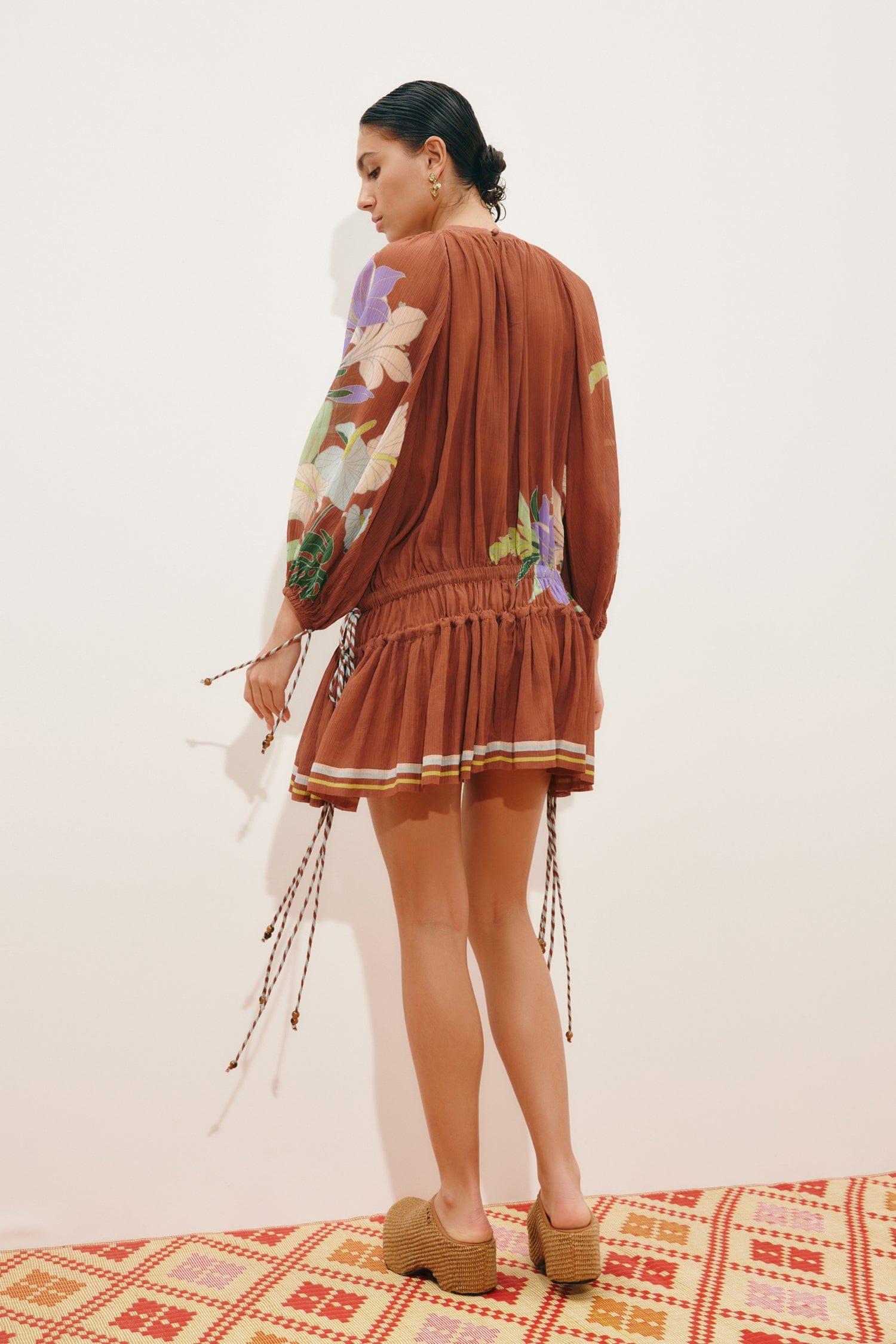Alemäis Alfie Ruched Mini Dress robe mini coton soie fleurie