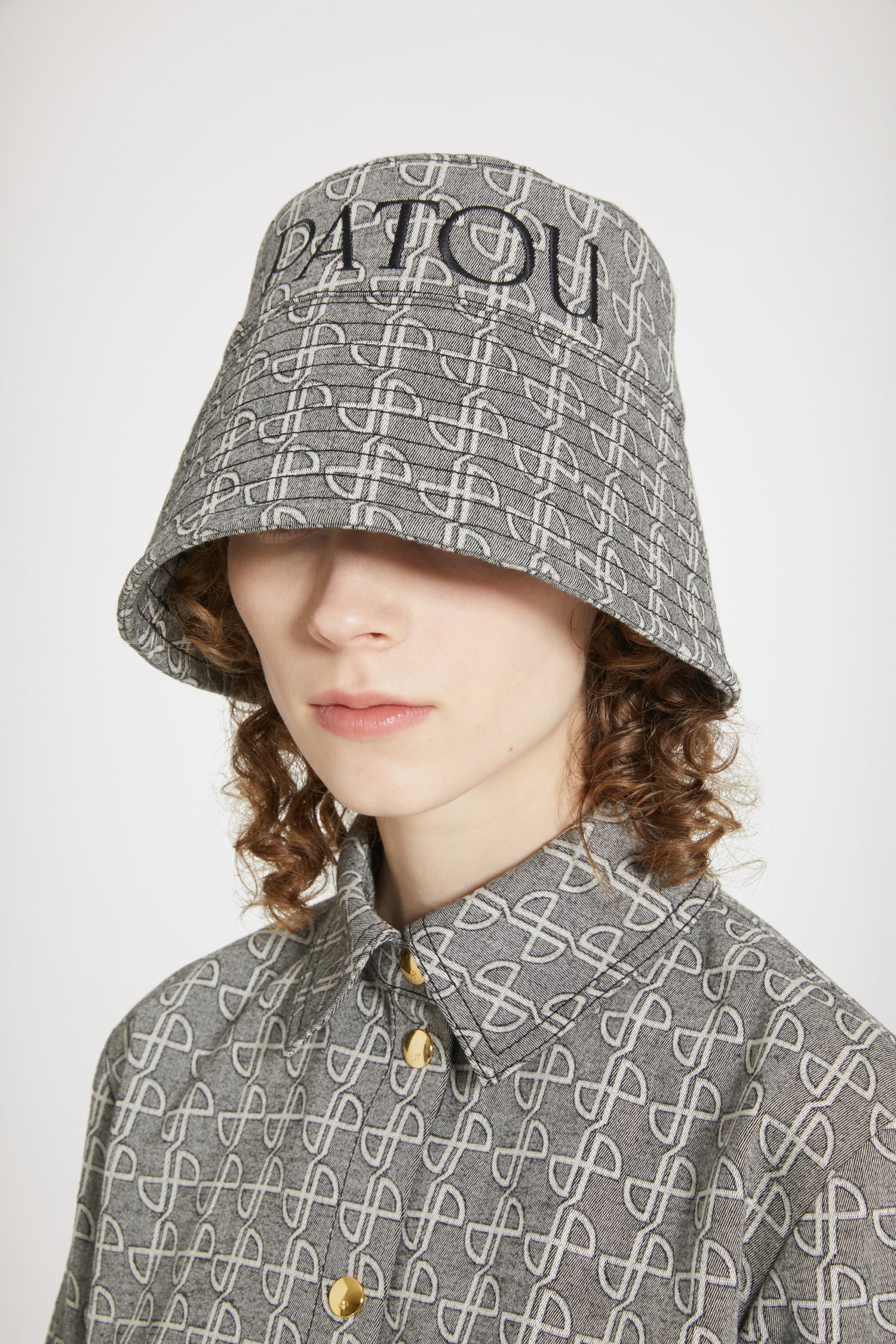 Patou AC027 bob coton jacquard Black JP Link S-L